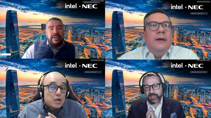 Arriba: Federico Caballero y Rodrigo Barajas, NEC; Abajo: Sócrates Huesca y Diego Garza, Intel. 