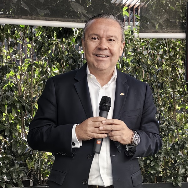 Carlos Torales Cloudflare.